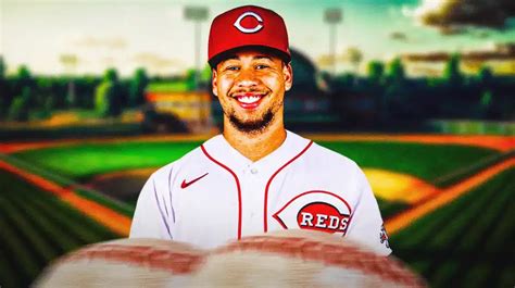 Pitcher Frankie Montas agrees to $16 million, 1-year contract with Reds, AP source says